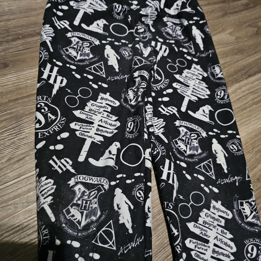 Hogwarts Kids Bottoms - Black and White